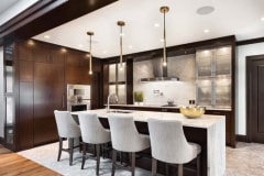 2018-FALL-LUXE-Digital-SinglePages_Page_030_Image_0001