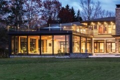 2018-FALL-LUXE-Digital-SinglePages_Page_036_Image_0001